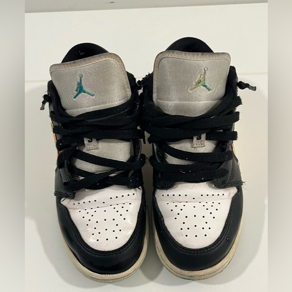 Jordan 1 low, tie dye, size, 5.5Y - Picture 6 of 7